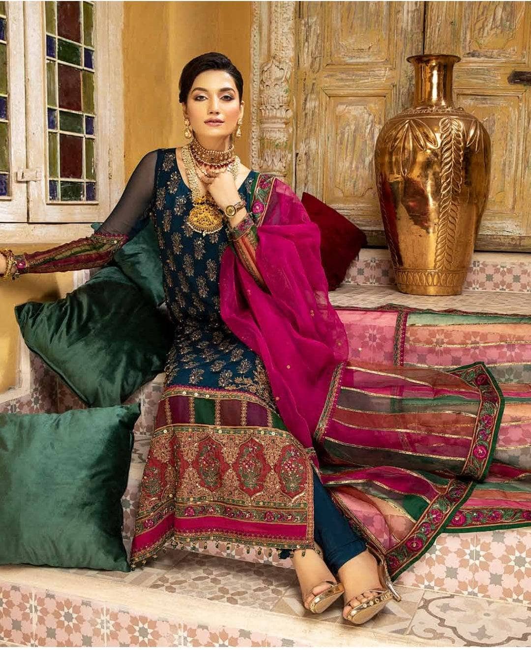 img_charizma_dastaan_e_jashn_awwal_boutique