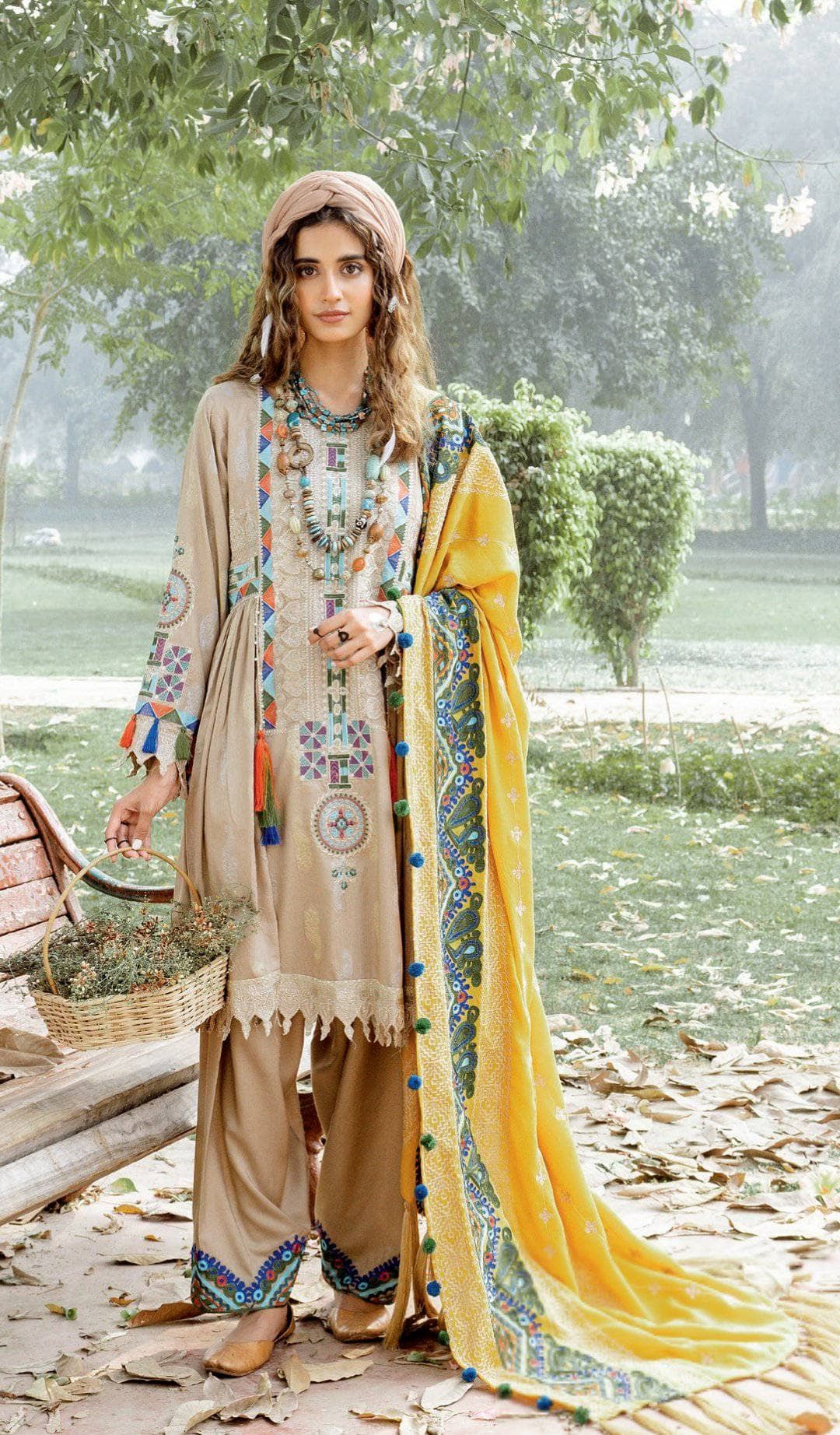 img_charizma_masakali_winter_vol_2_awwal_boutique