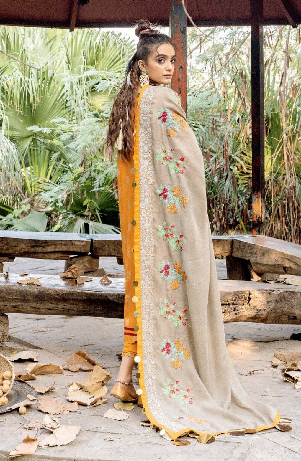 img_charizma_masakali_winter_vol_2_awwal_boutique