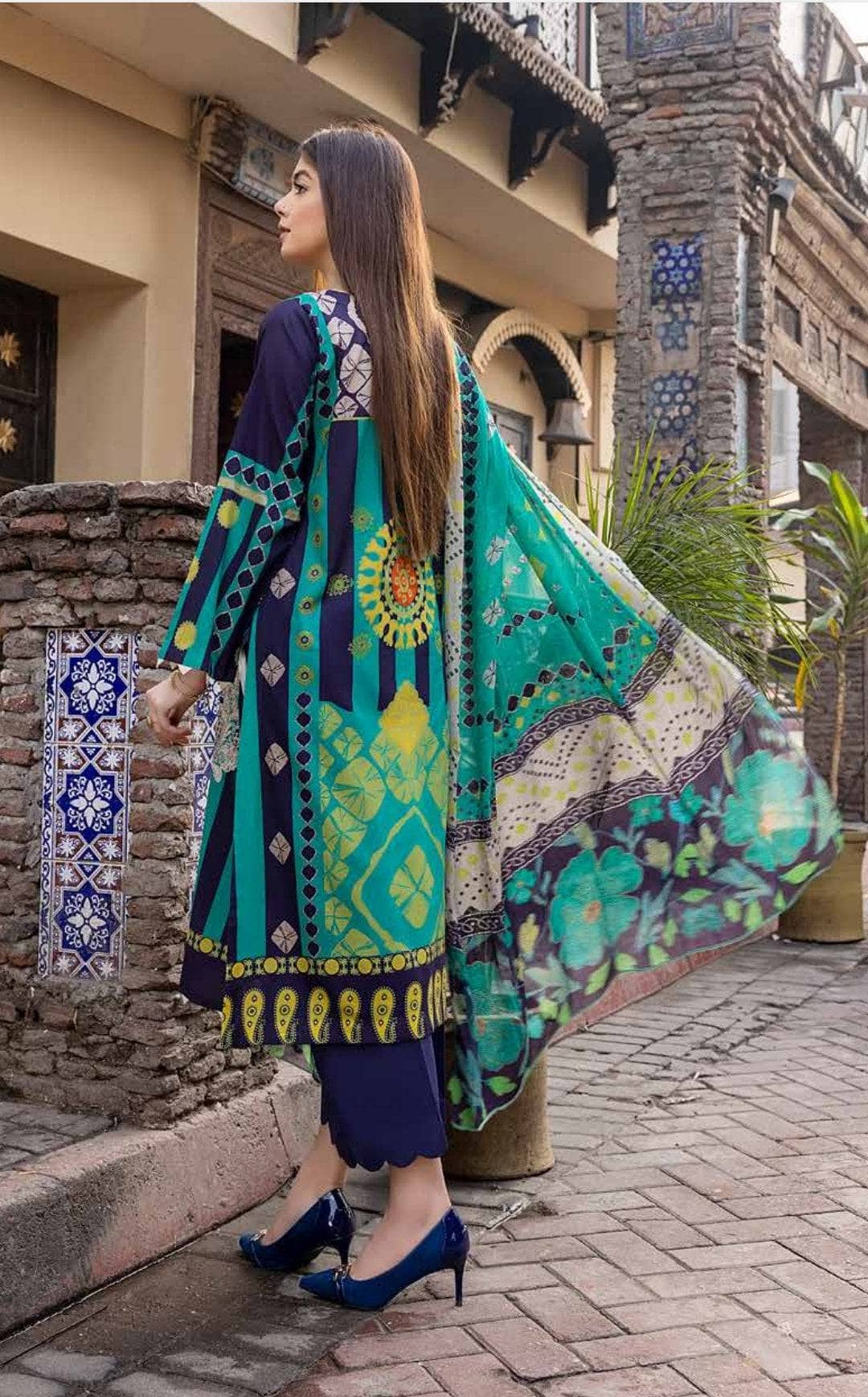 img_charizma_orange_series_awwal_boutique