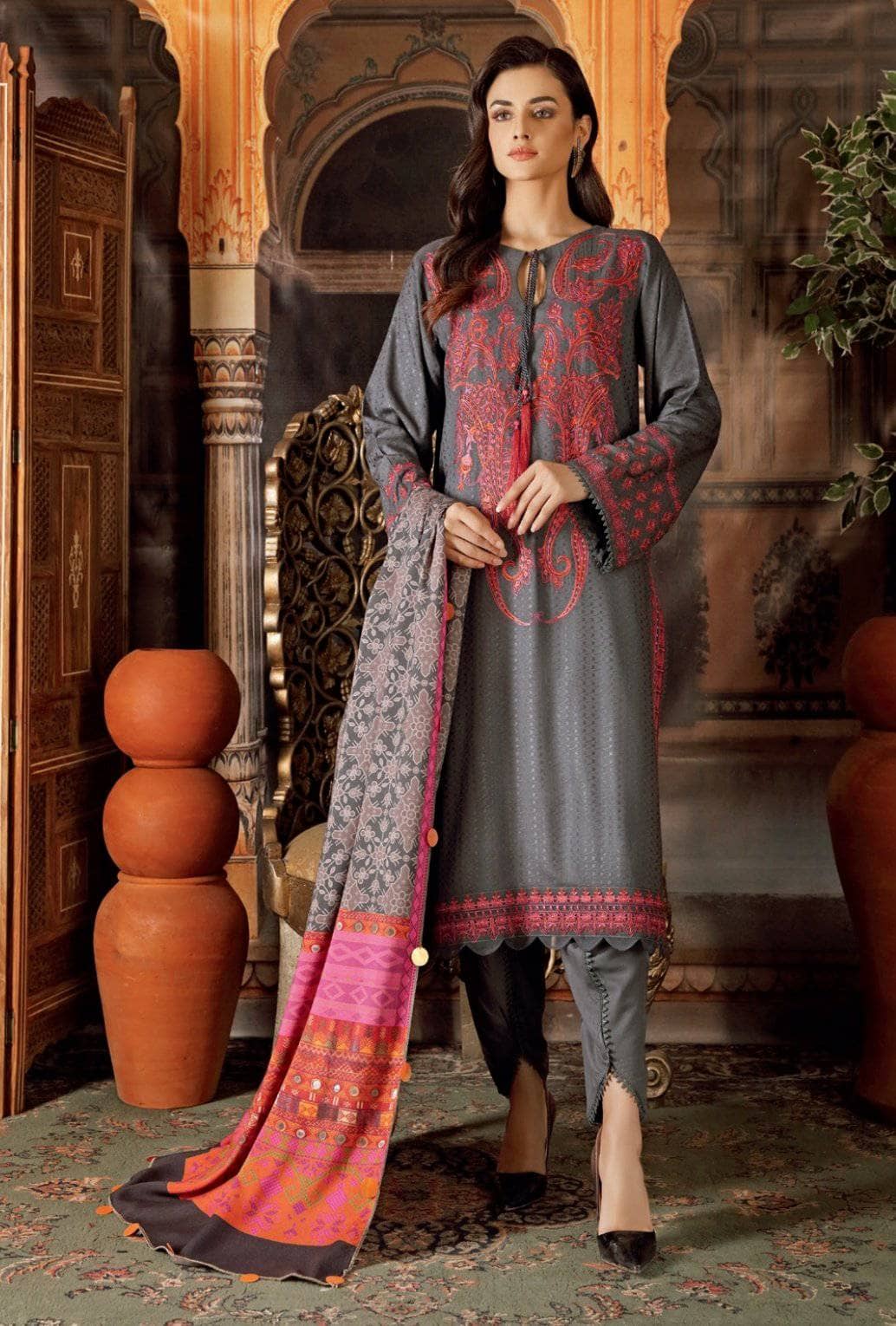 img_charizma_marina_embroidered_shawl_awwal_boutique