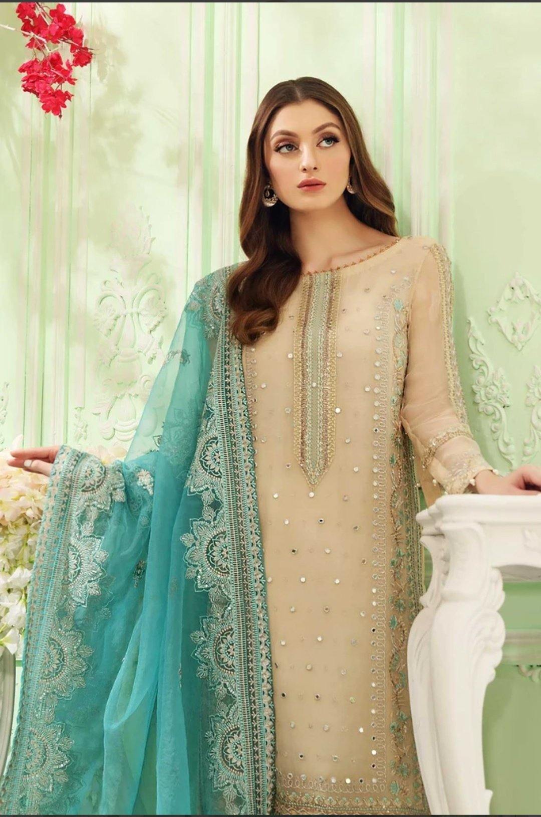 img_charizma_celine_embroidered_chiffon_awwal_boutique