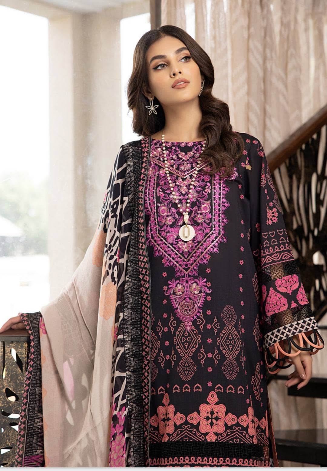 img_charizma_combination_lawn_awwal_boutique_awwal_boutique