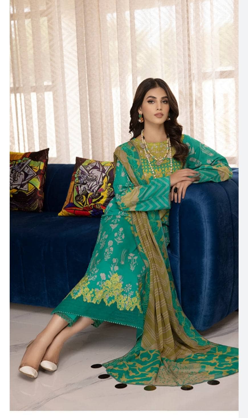 img_charizma_combination_lawn_awwal_boutique_awwal_boutique