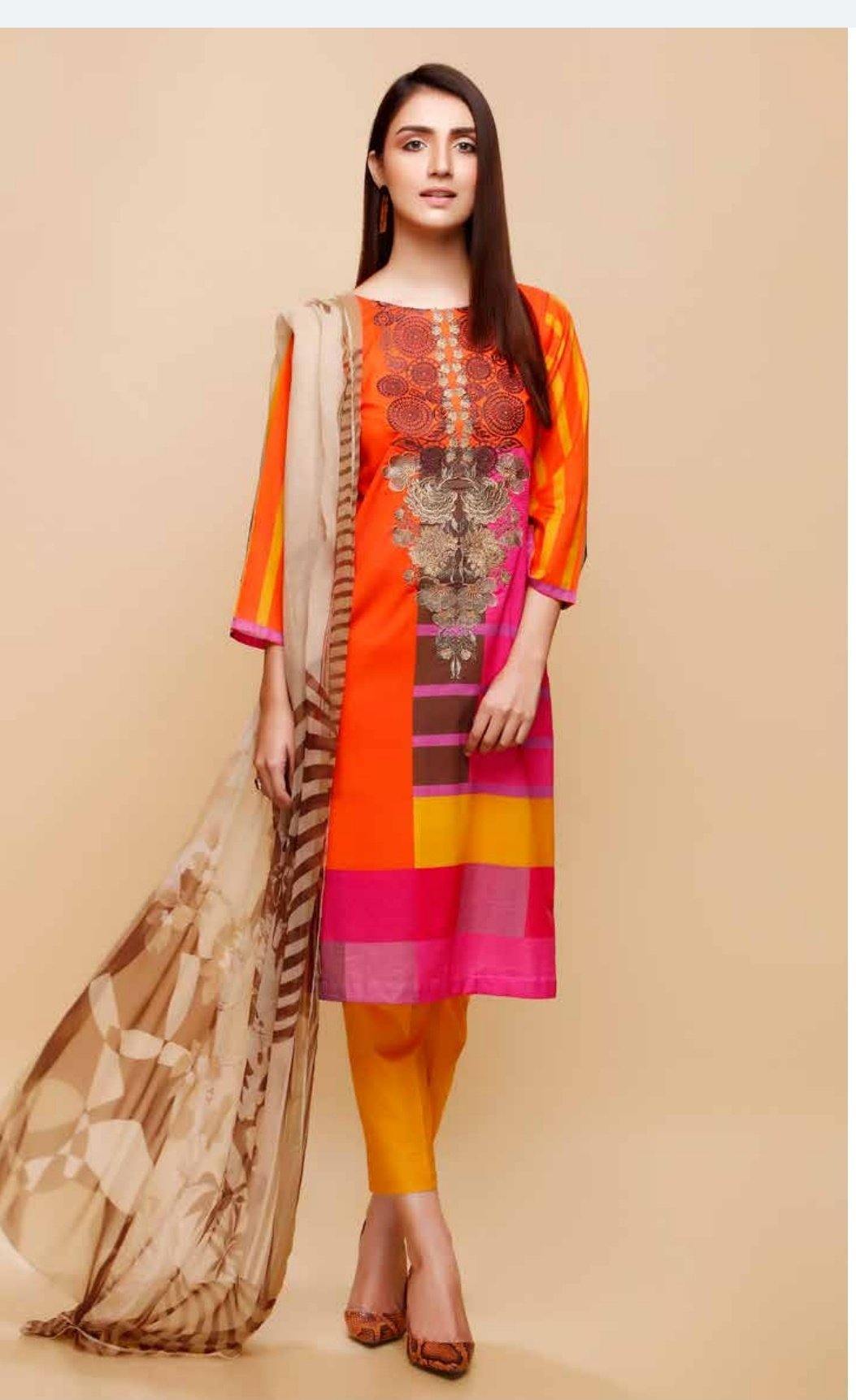 img_charizma_infinity_lawn_collection_awwal_boutique