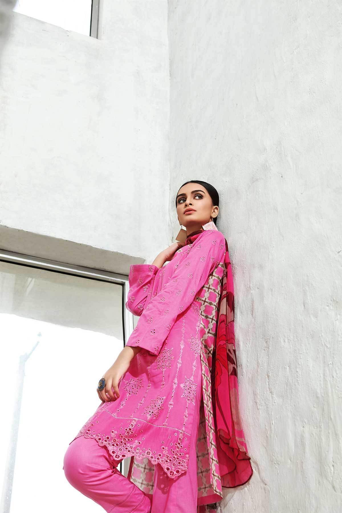 img_charizma_naranji_lawn_collection_awwal_boutique