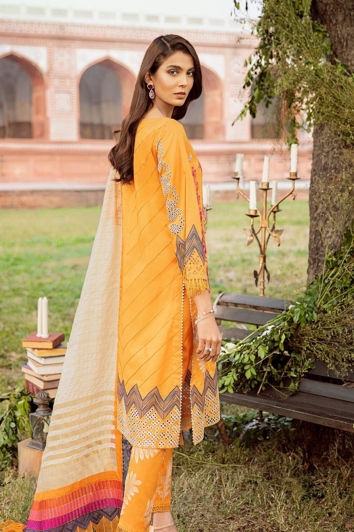 img_charizma_signature_lawn_collection_awwal_boutique