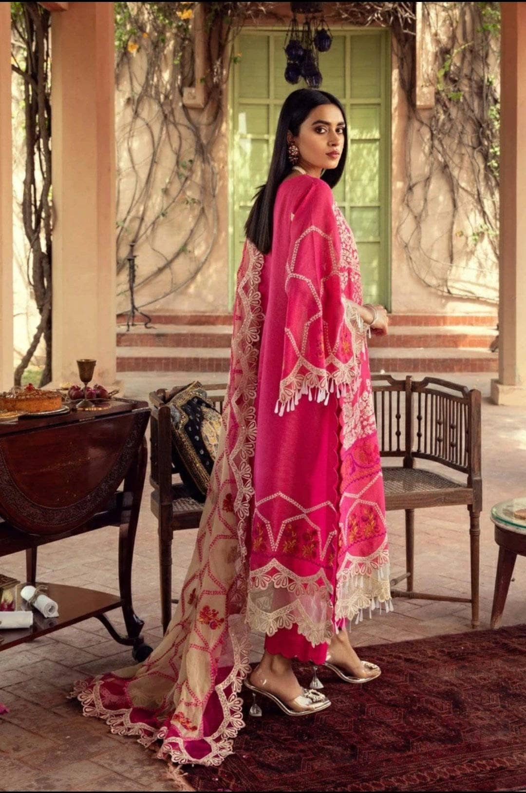 img_charizma_signature_eid_lawn_2021_awwal_boutique