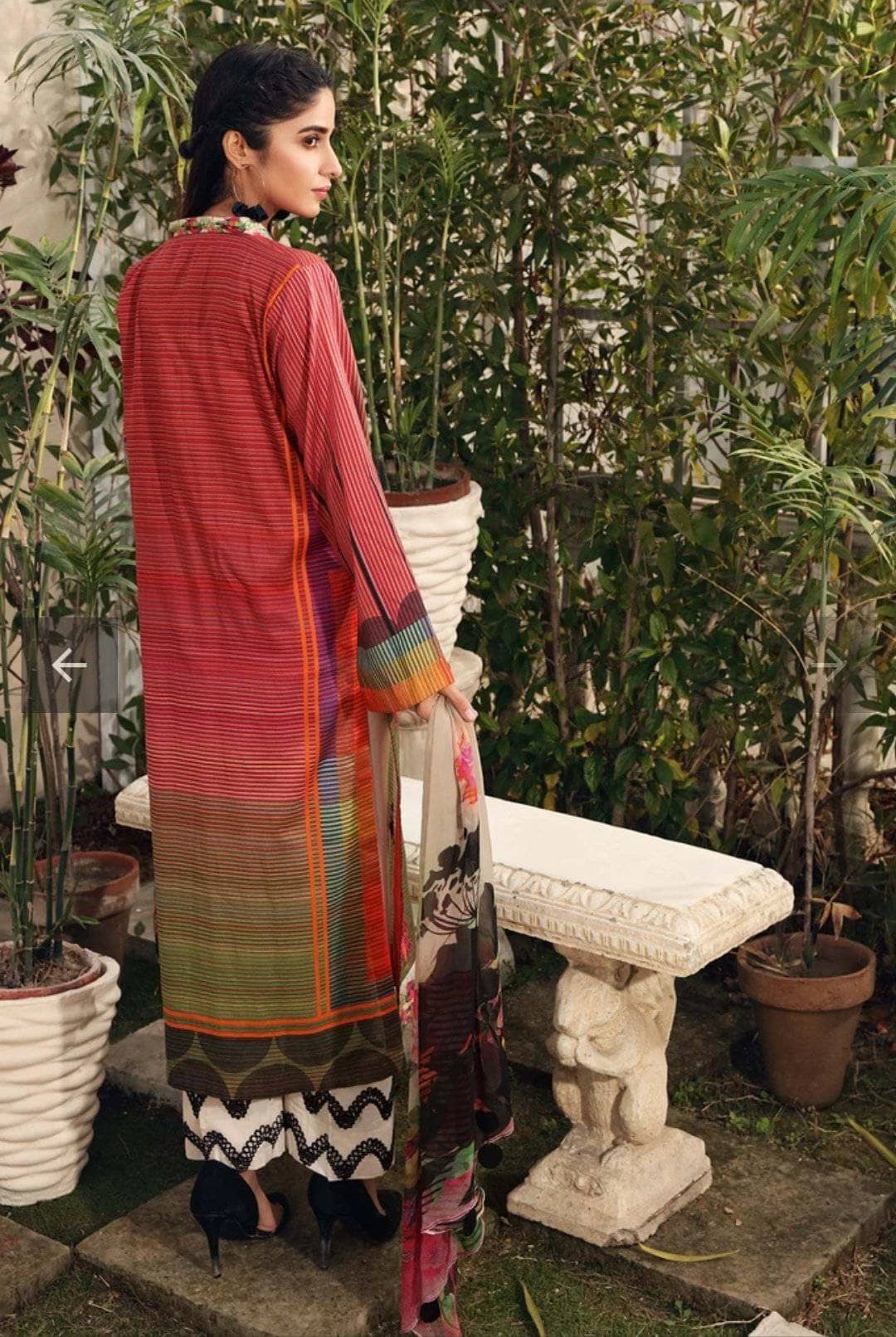 Charizma Aniiq Lawn/Alluring Lines ANS-13