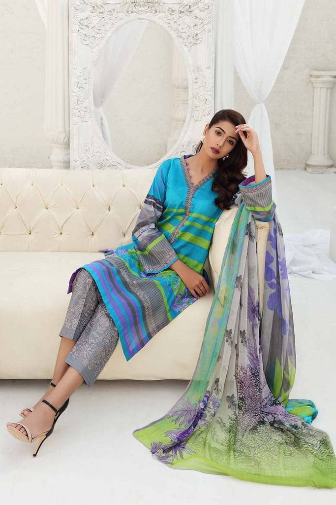 img_charizma_combination_lawn_2021_awwal_boutique