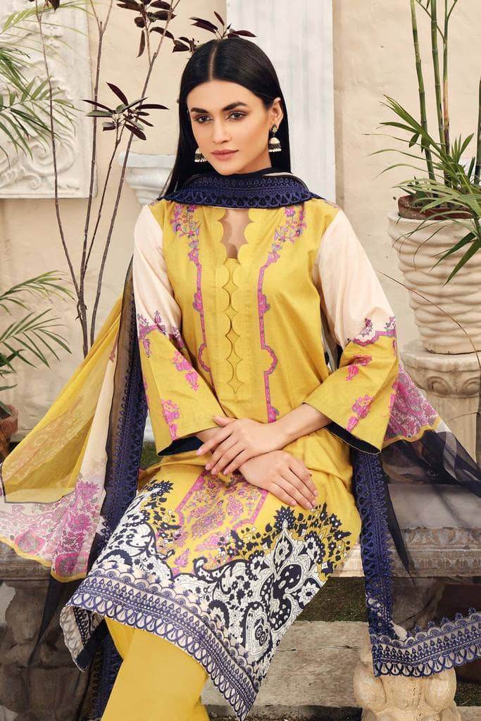 img_charizma_combination_lawn_2021_awwal_boutique