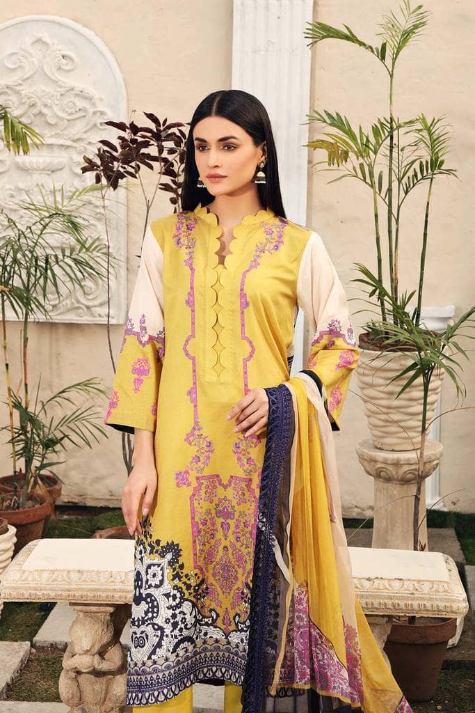 img_charizma_combination_lawn_2021_awwal_boutique