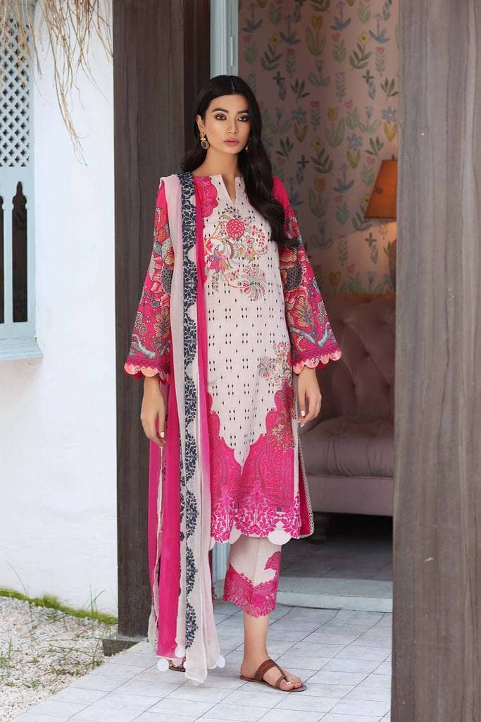 img_charizma_naranji_lawn_2021_awwal_boutique
