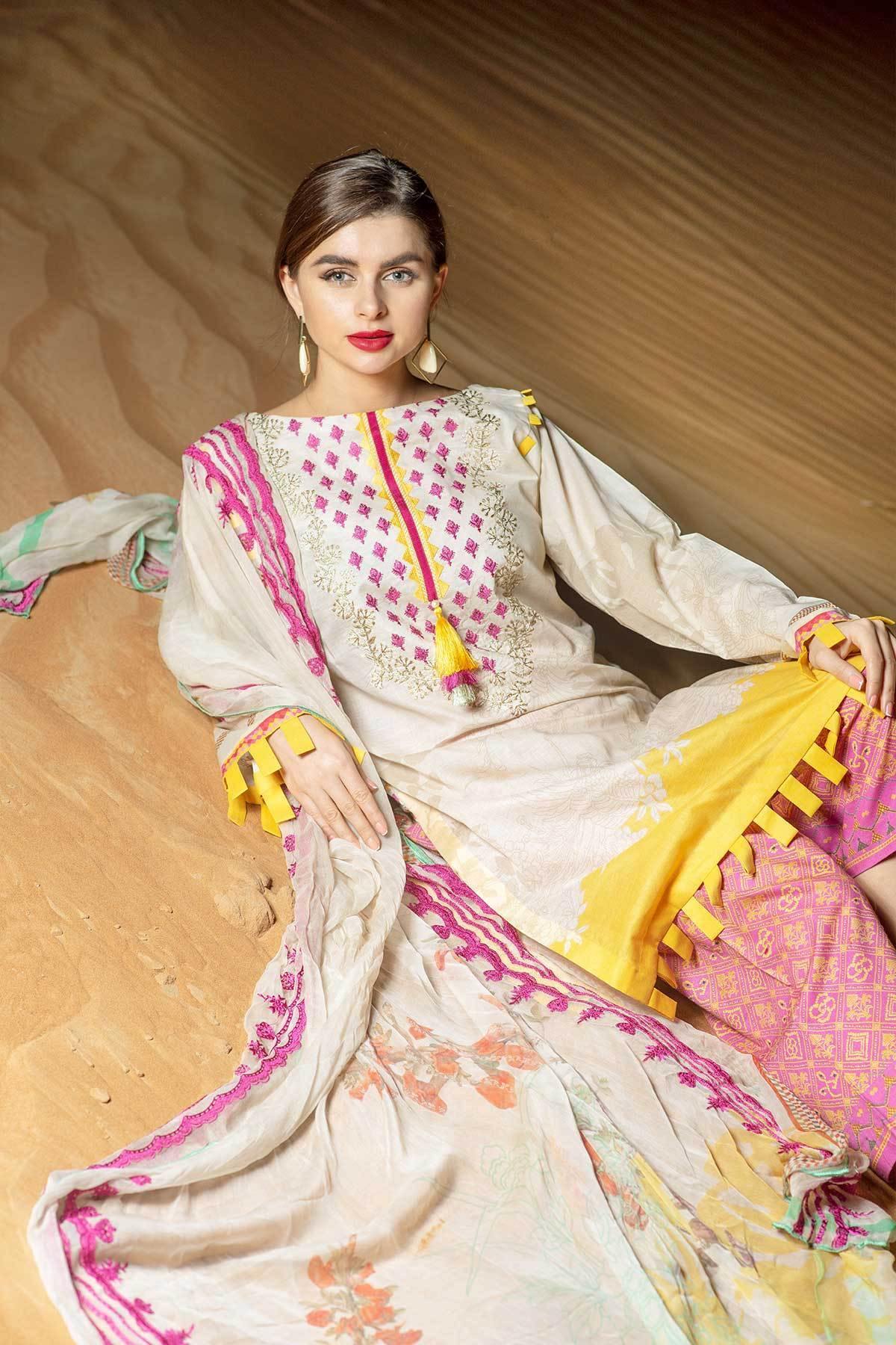 img_charizma_sheen_lawn_collection_awwal_boutique