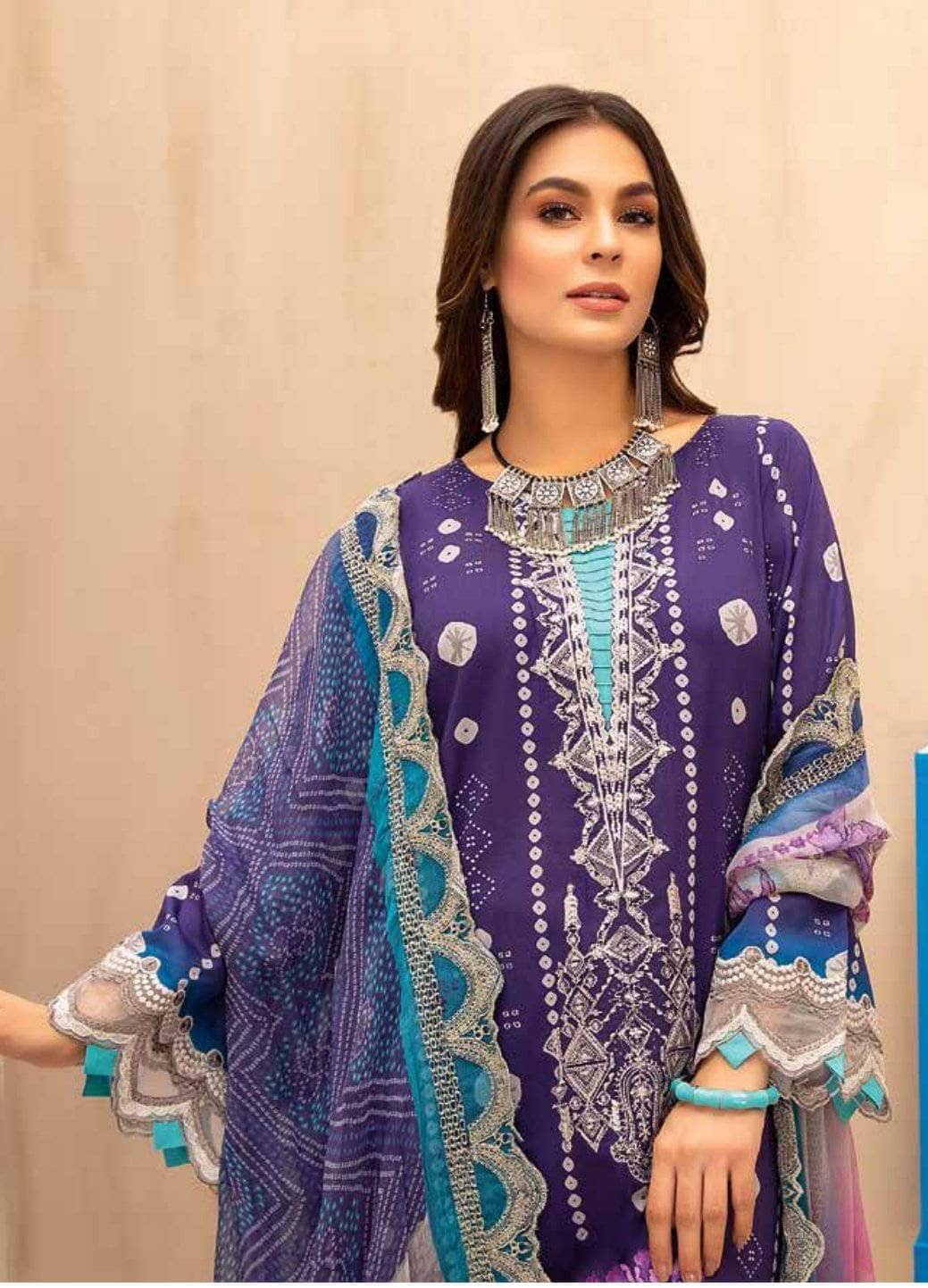img_charizma_chunari_lawn_awwal_boutique