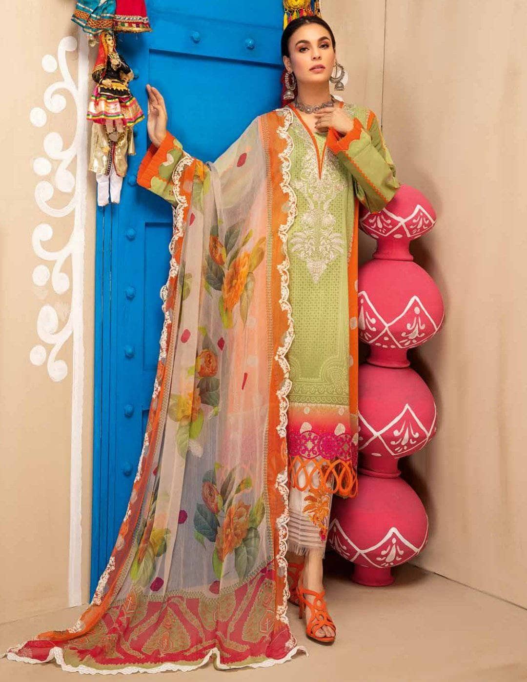 img_charizma_chunari_lawn_awwal_boutique