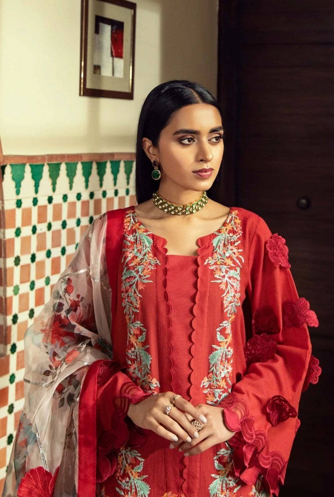 img_charizma_signature_eid_lawn_2021_awwal_boutique