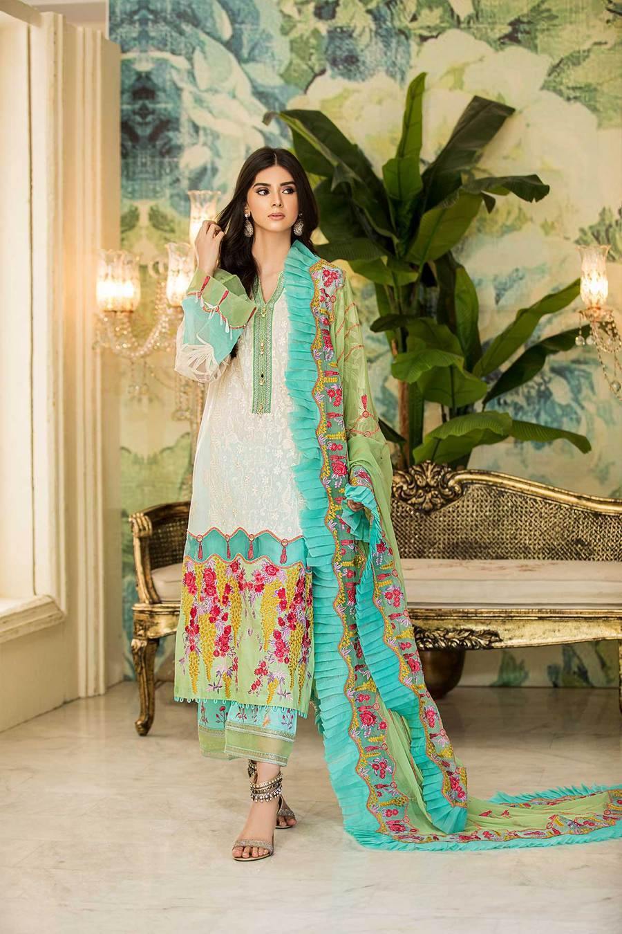 img_charizma_festive_signature_lawn_collection_2020_awwal_boutique