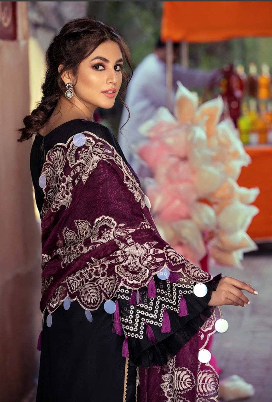img_charizma_signature_lawn_2021_awwal_boutique