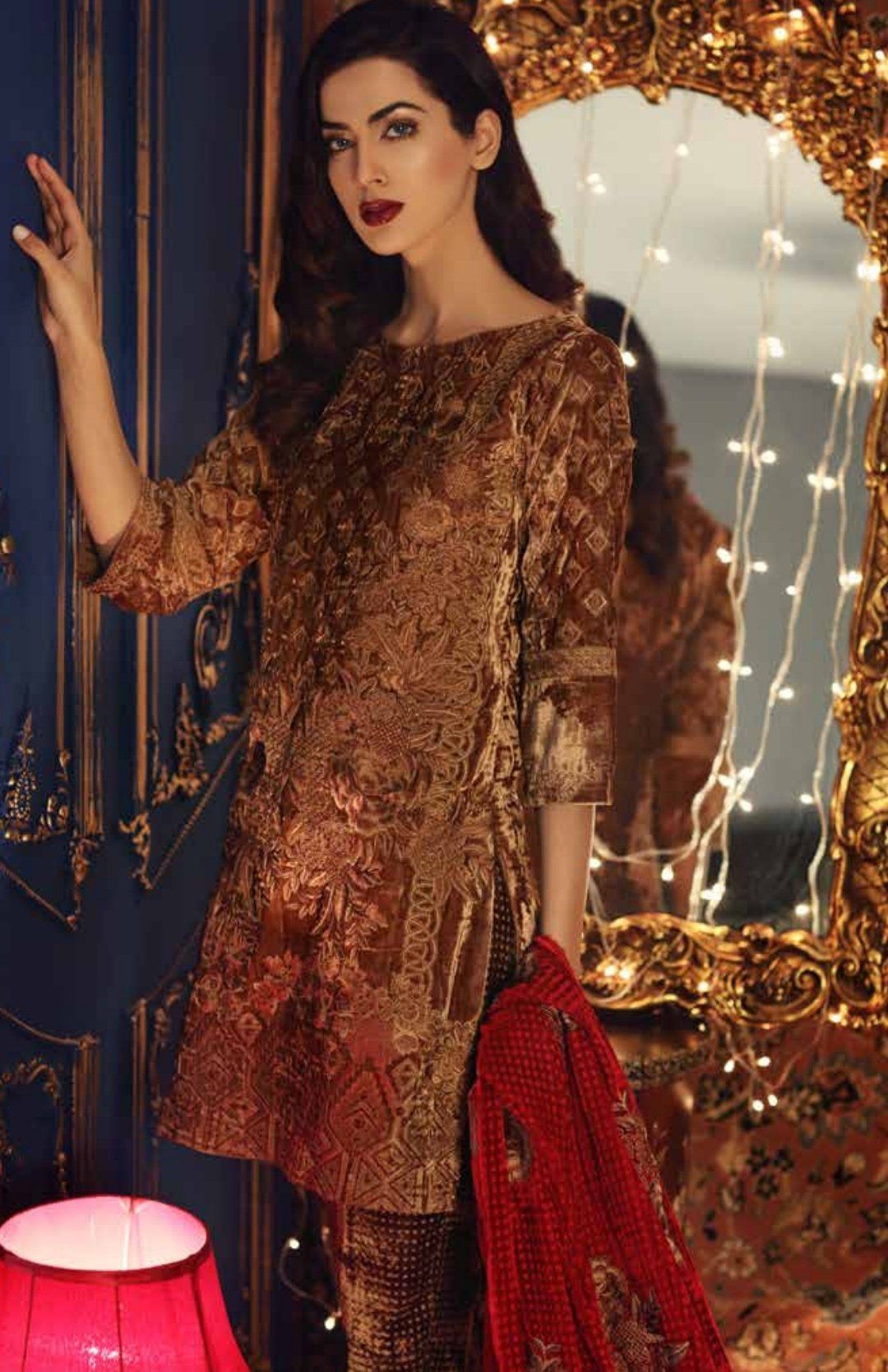 img_charizma_signora_velvet_collection_awwal_boutique