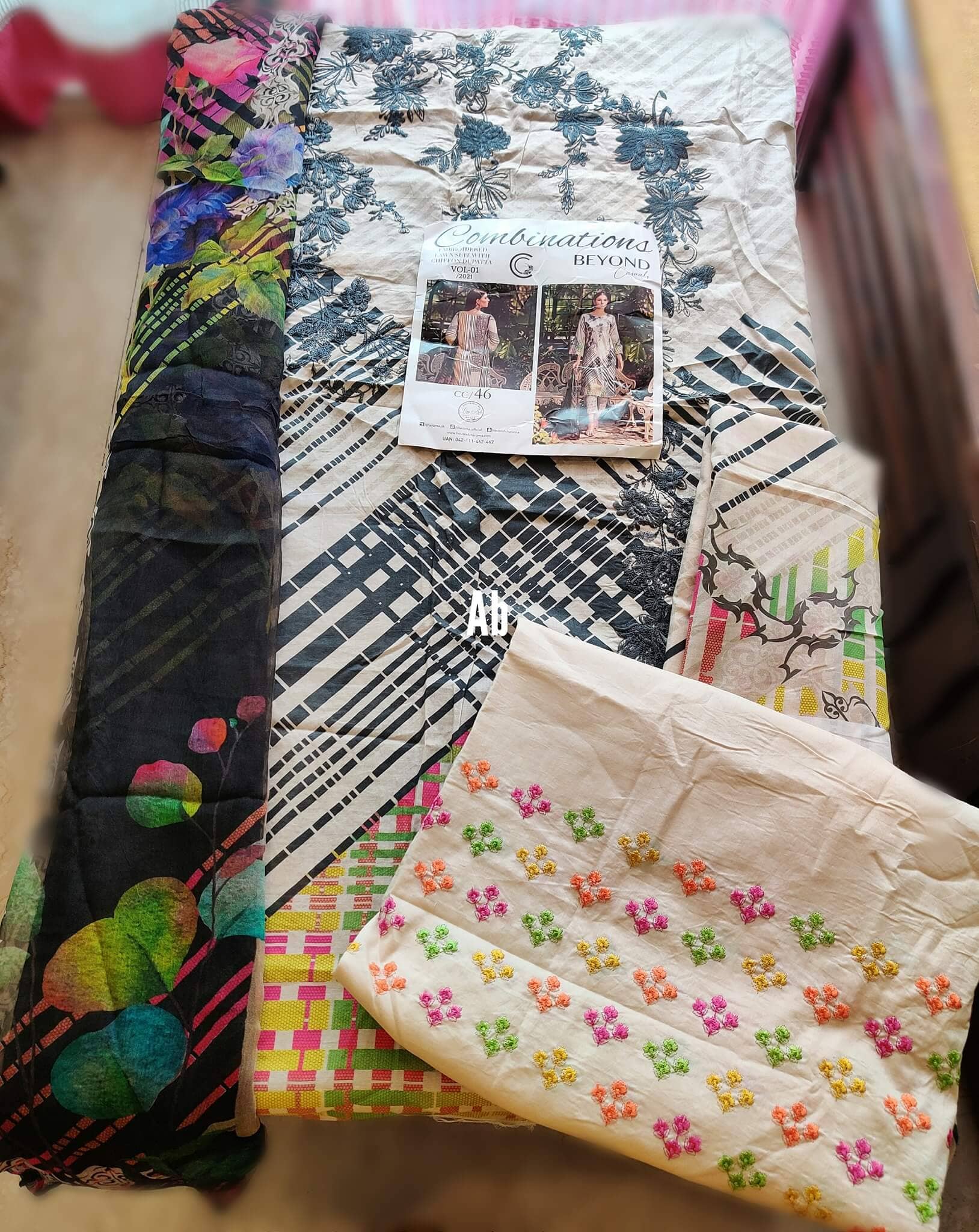 img_open_pics_charizma_combination__lawn_2021_awwal_boutique