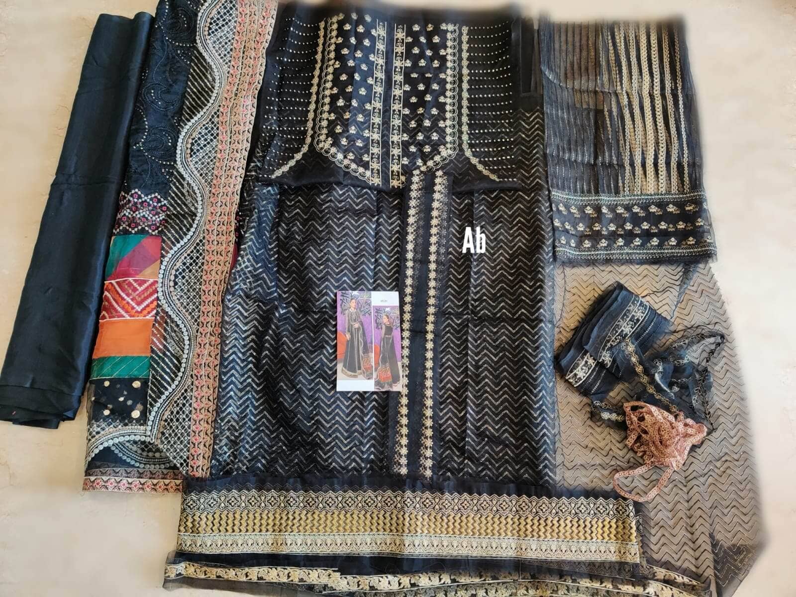 img_open_pics_charizma_diamond_dust_21_awwal_boutique