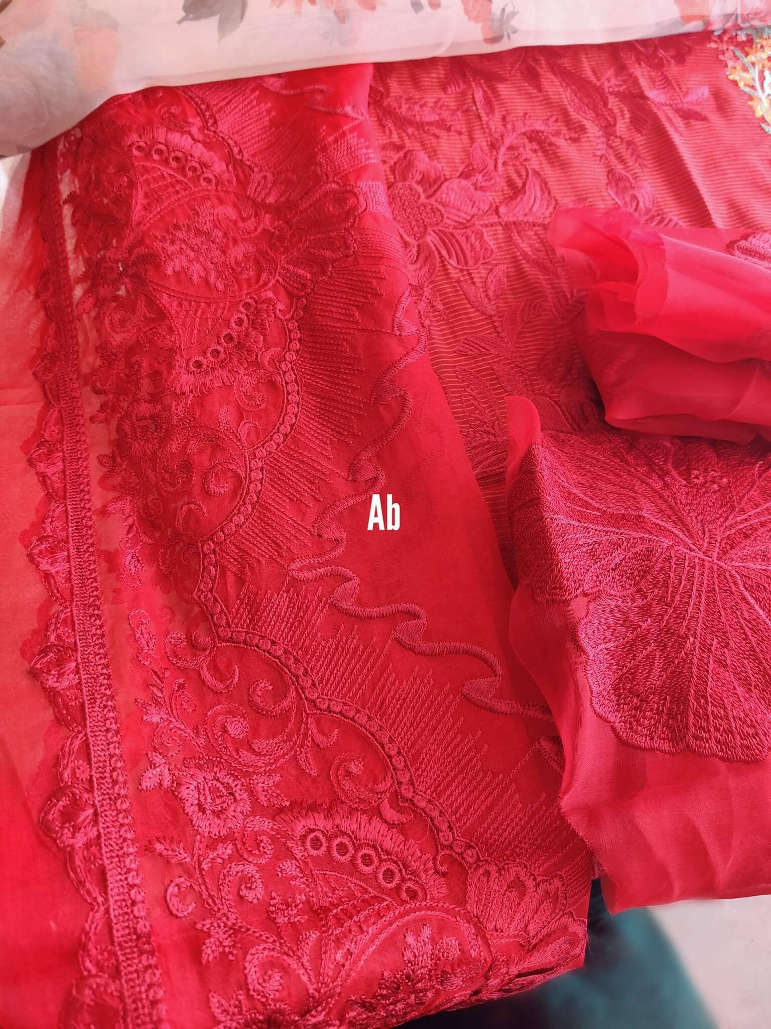 img_open_pics_charizma_festive_lawn_awwal_boutique