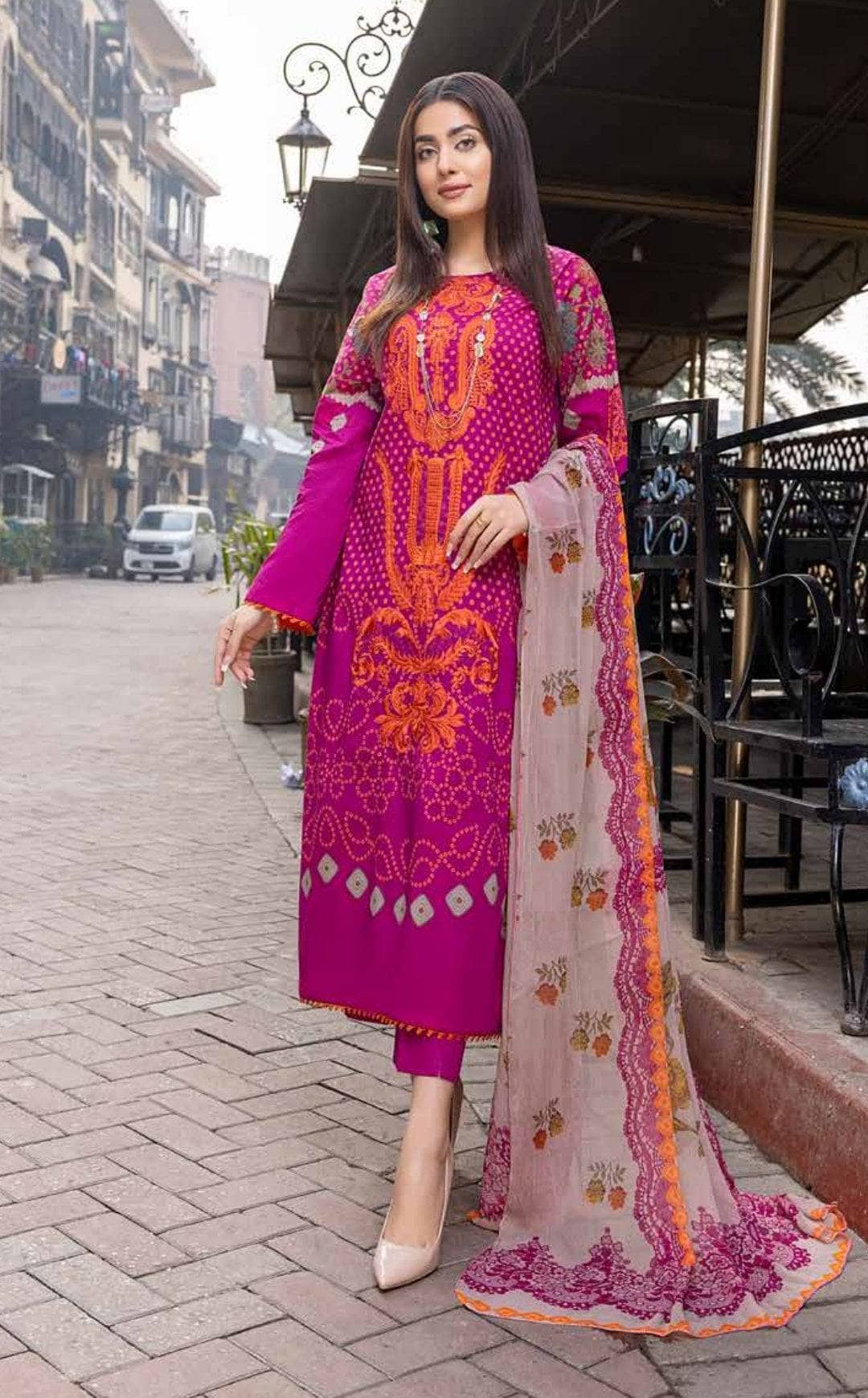 img_charizma_Qaus_lawn_awwal_boutique