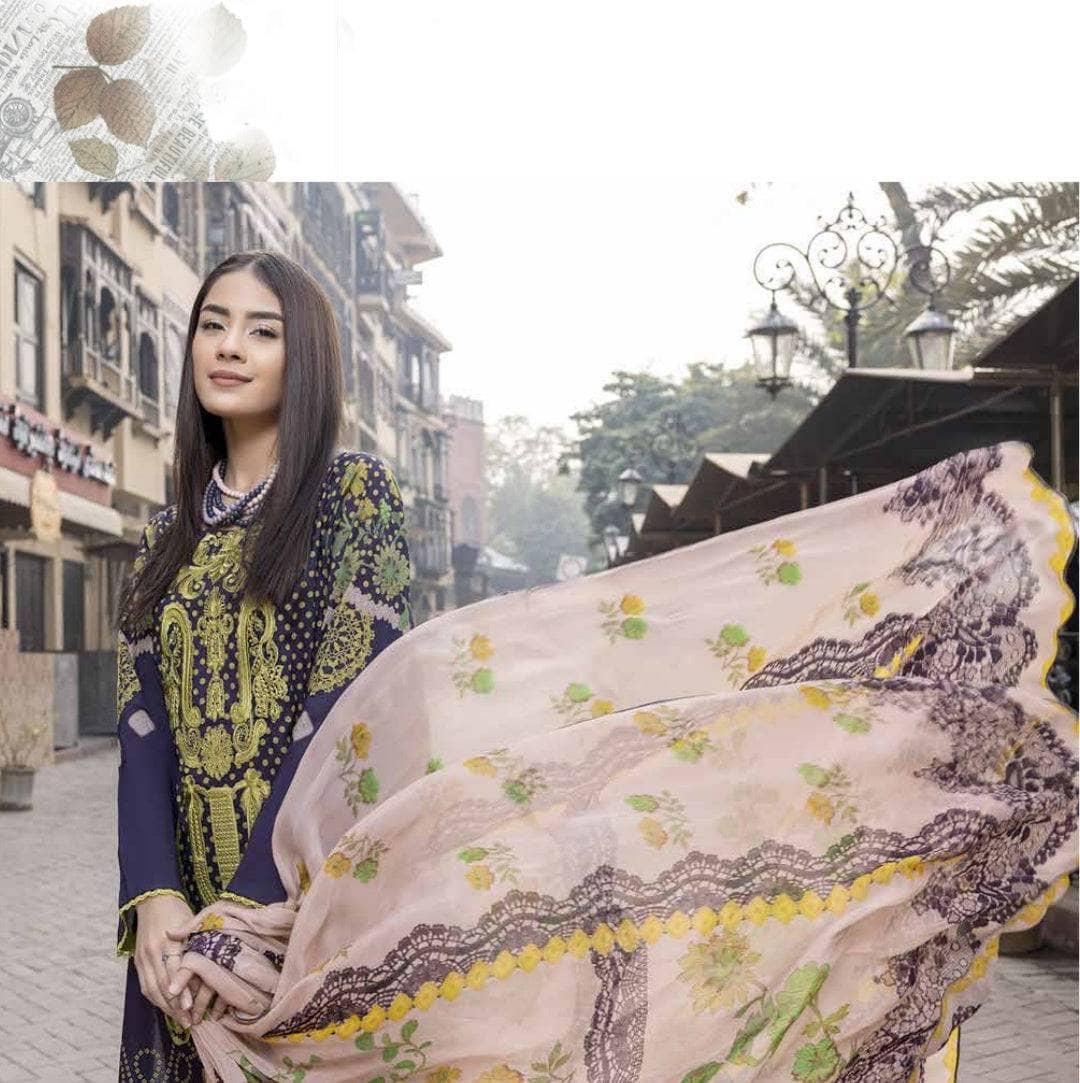 img_charizma_Qaus_lawn_awwal_boutique