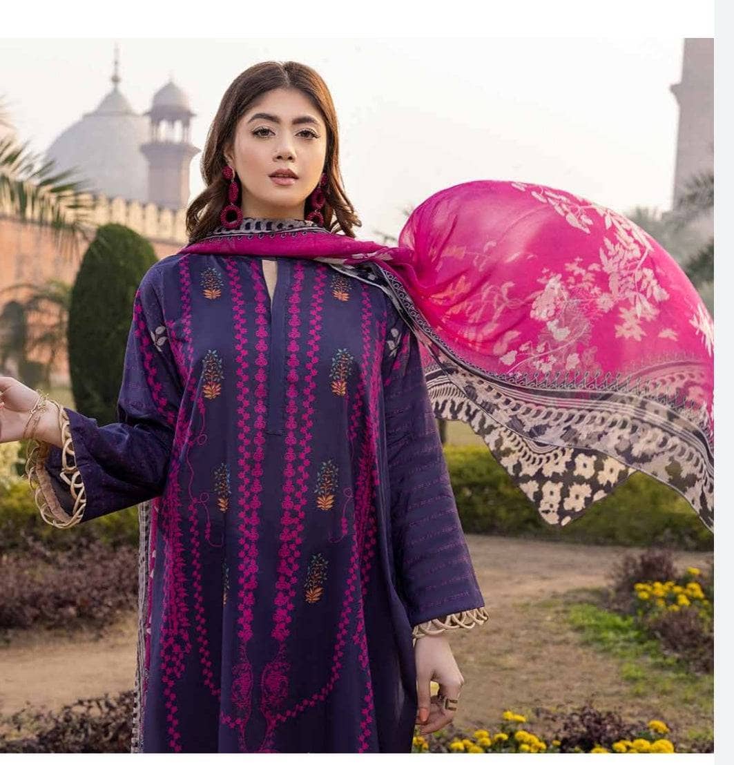 img_charizma_Qaus_lawn_awwal_boutique