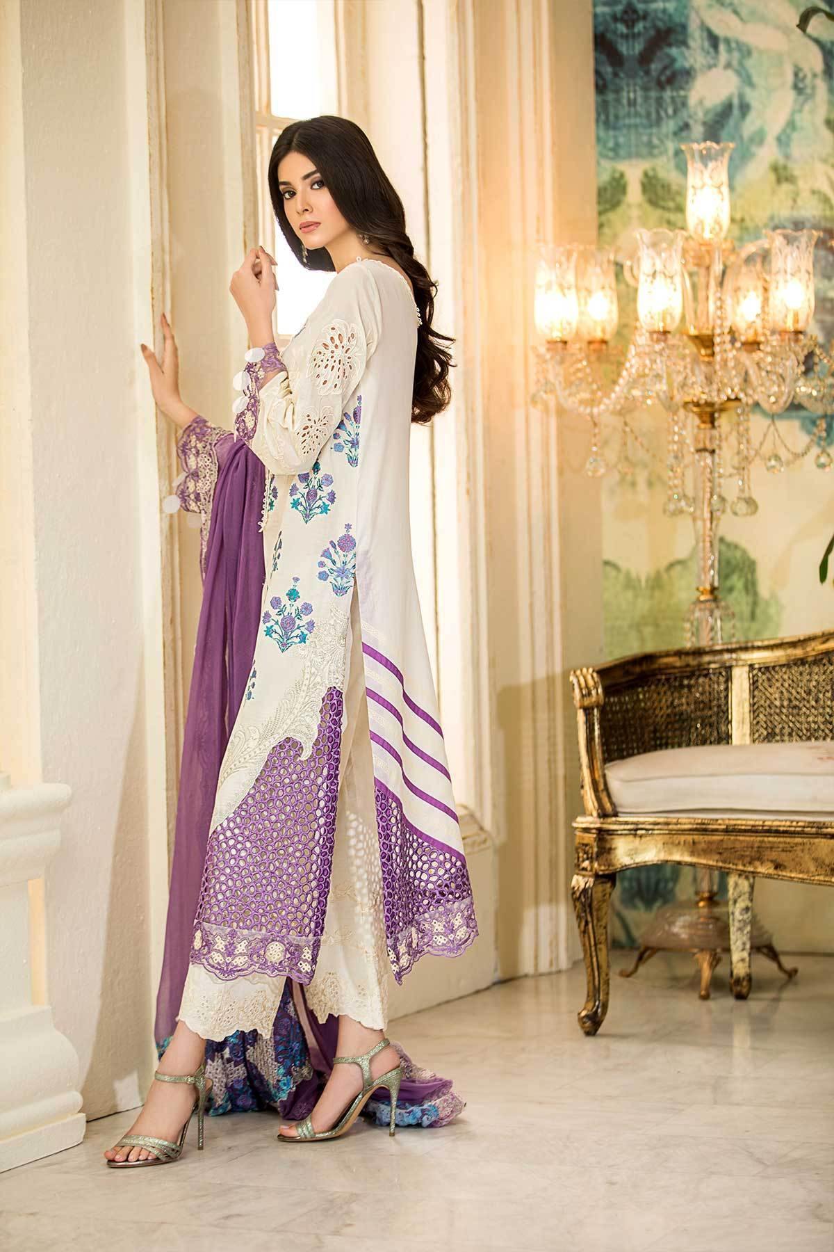 img_charizma_festive_signature_lawn_collection_2020_awwal_boutique