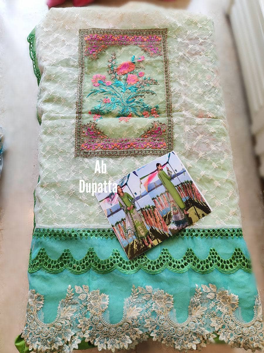 img_charizma_signature_lawn_22+awwal_boutique