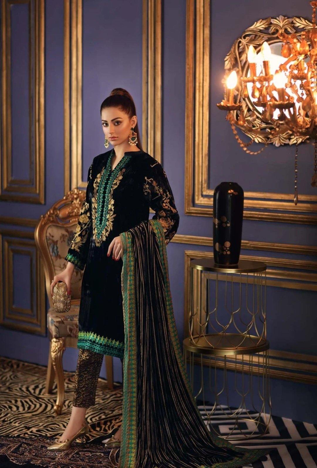 Charizma Signora Velvet Collection/Winter Twig VVT-04 - AWWALBOUTIQUE