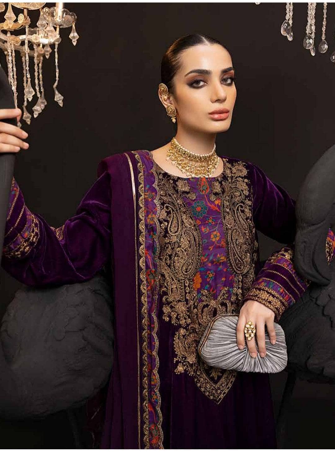img_charizma_velvet_collection_22_awwal_boutique
