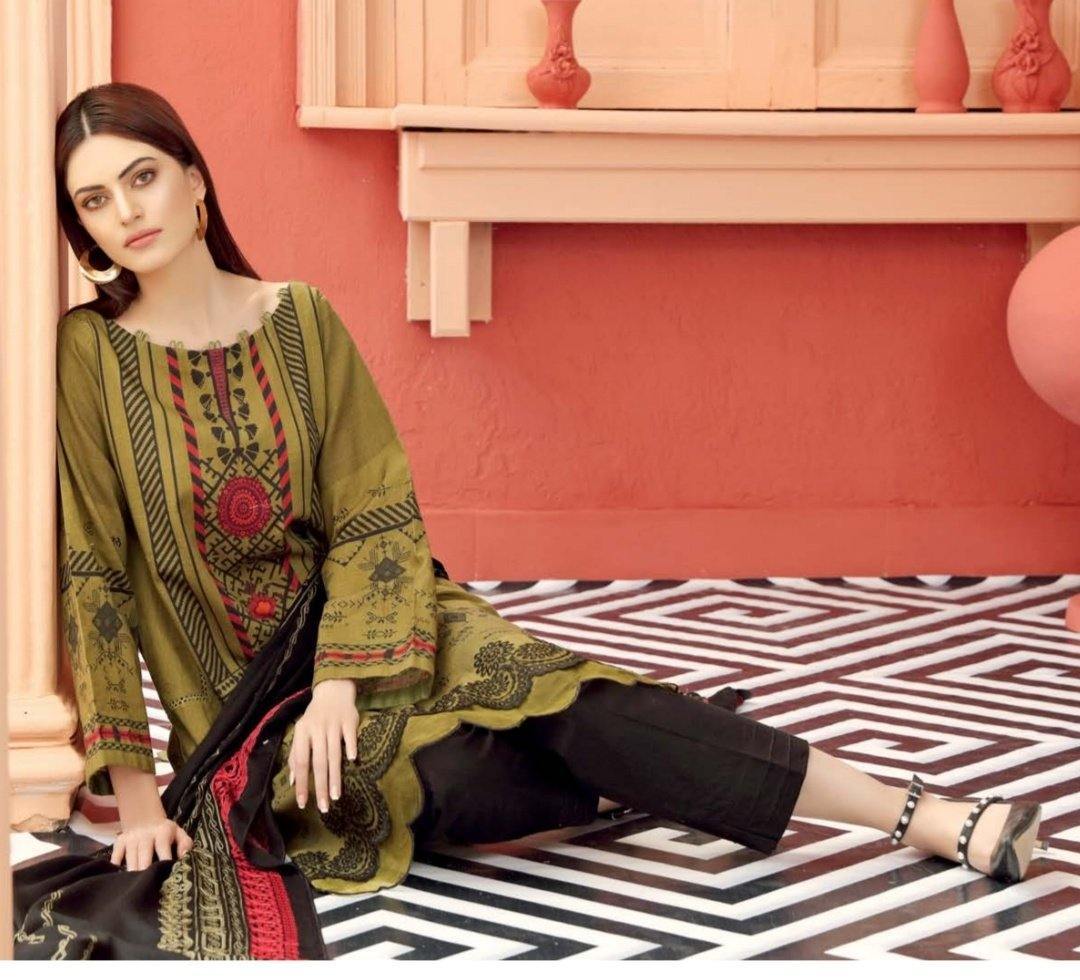 img_charizma_khaddar_winter_collection_awwal_boutique