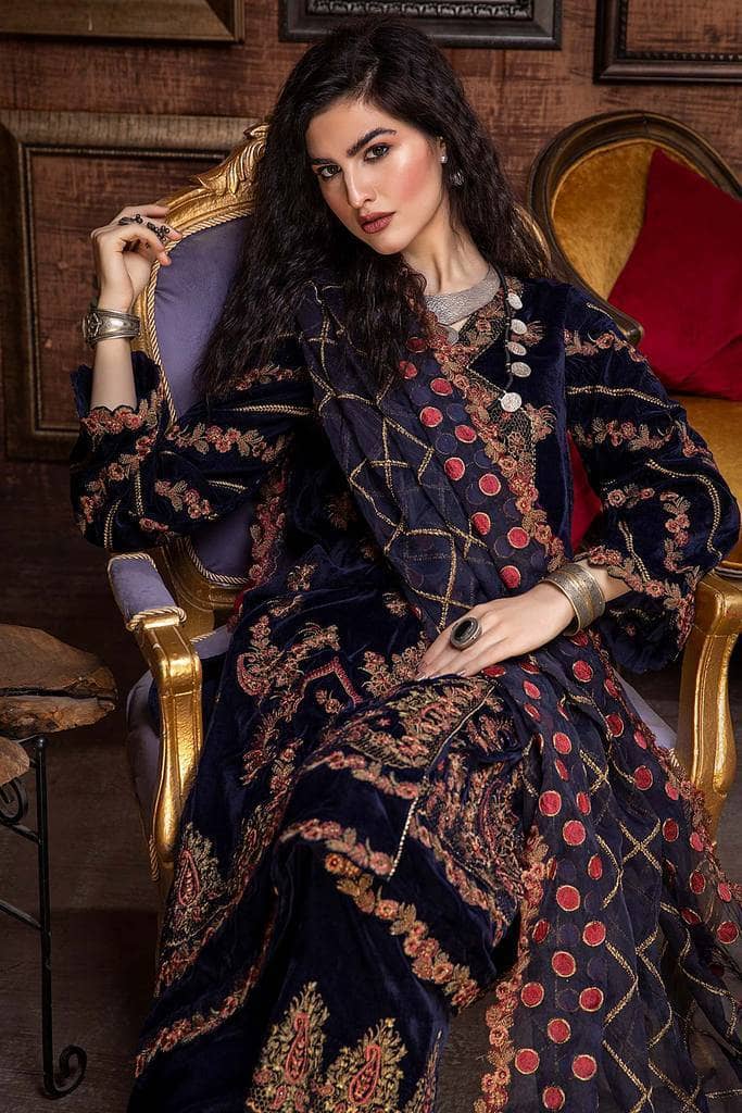 img_charizma_signora_velvet_awwal_boutique