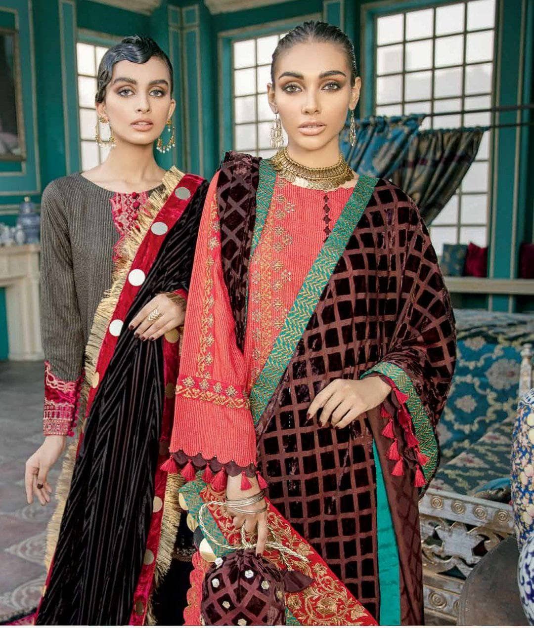 img_charizma_signature_velvet_shawls_awwal_boutique