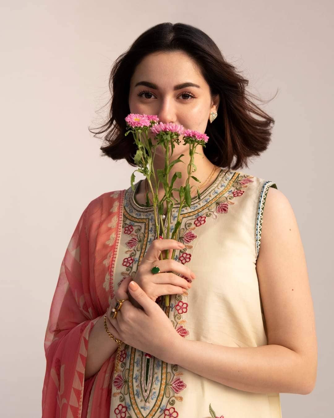 img_coco_lawn_by_zara_shahjahan_23_awwal_boutique