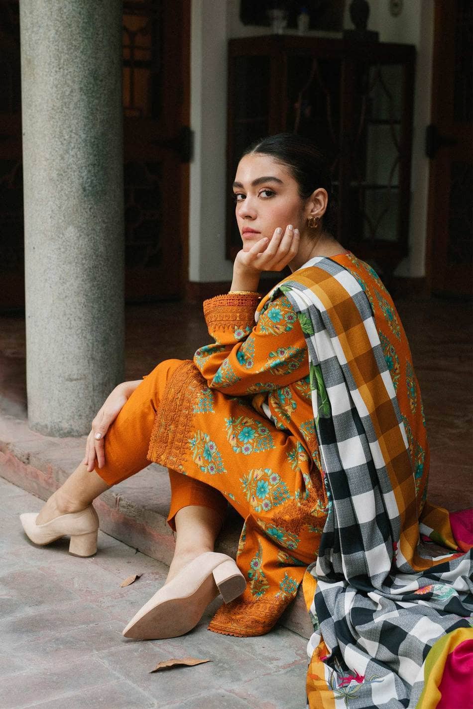 img_zara_shahjahan_coco_winter_21_awwal_boutique