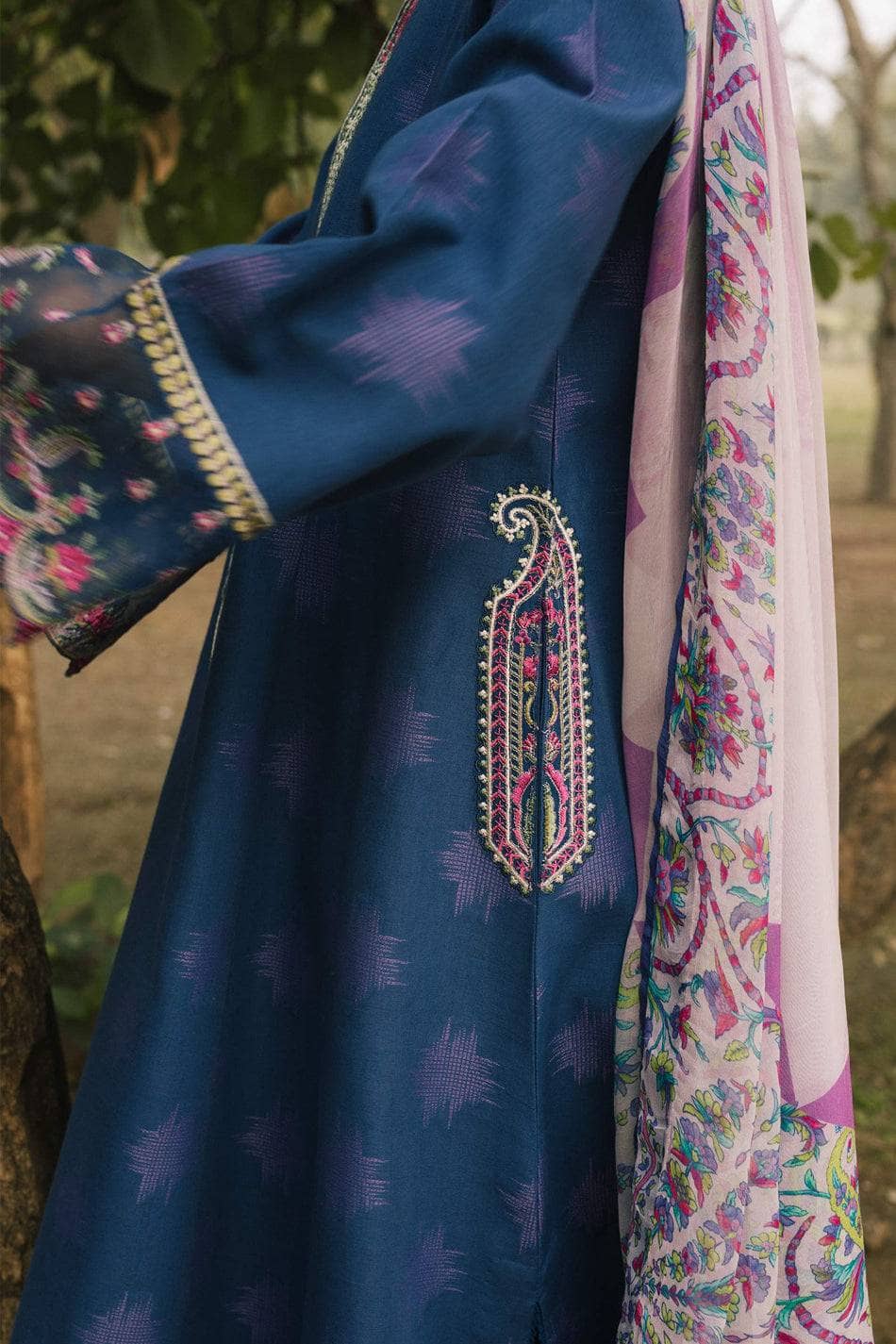 img_coco_lawn_by_zara_shahjahan_awwal_boutique