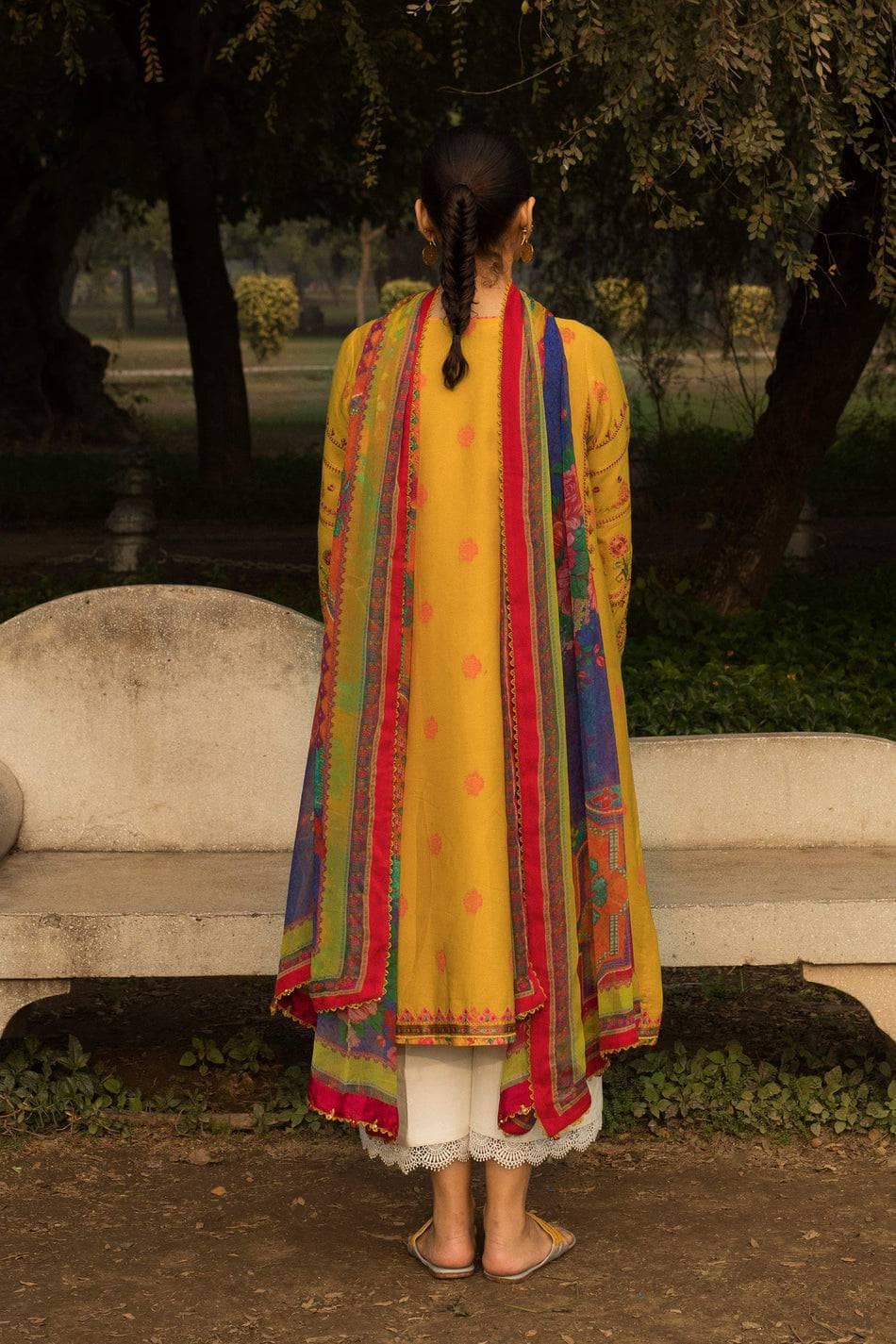 img_coco_by_zara_shahjahan_awwal_boutique
