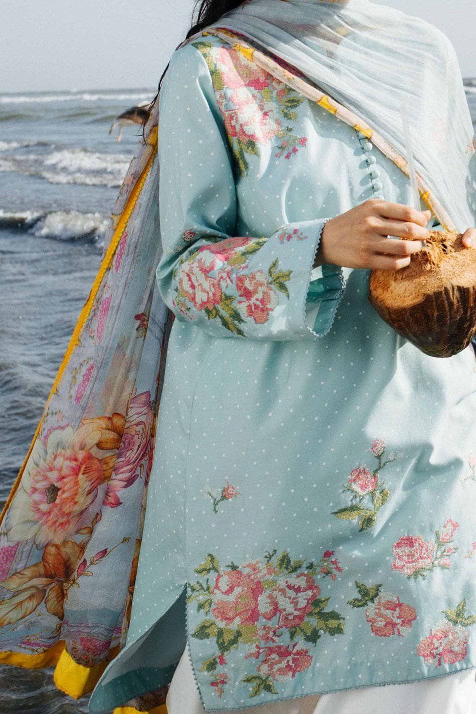 img_coco_by_zara_shahjahan_lawn_2021_awwal_boutoque