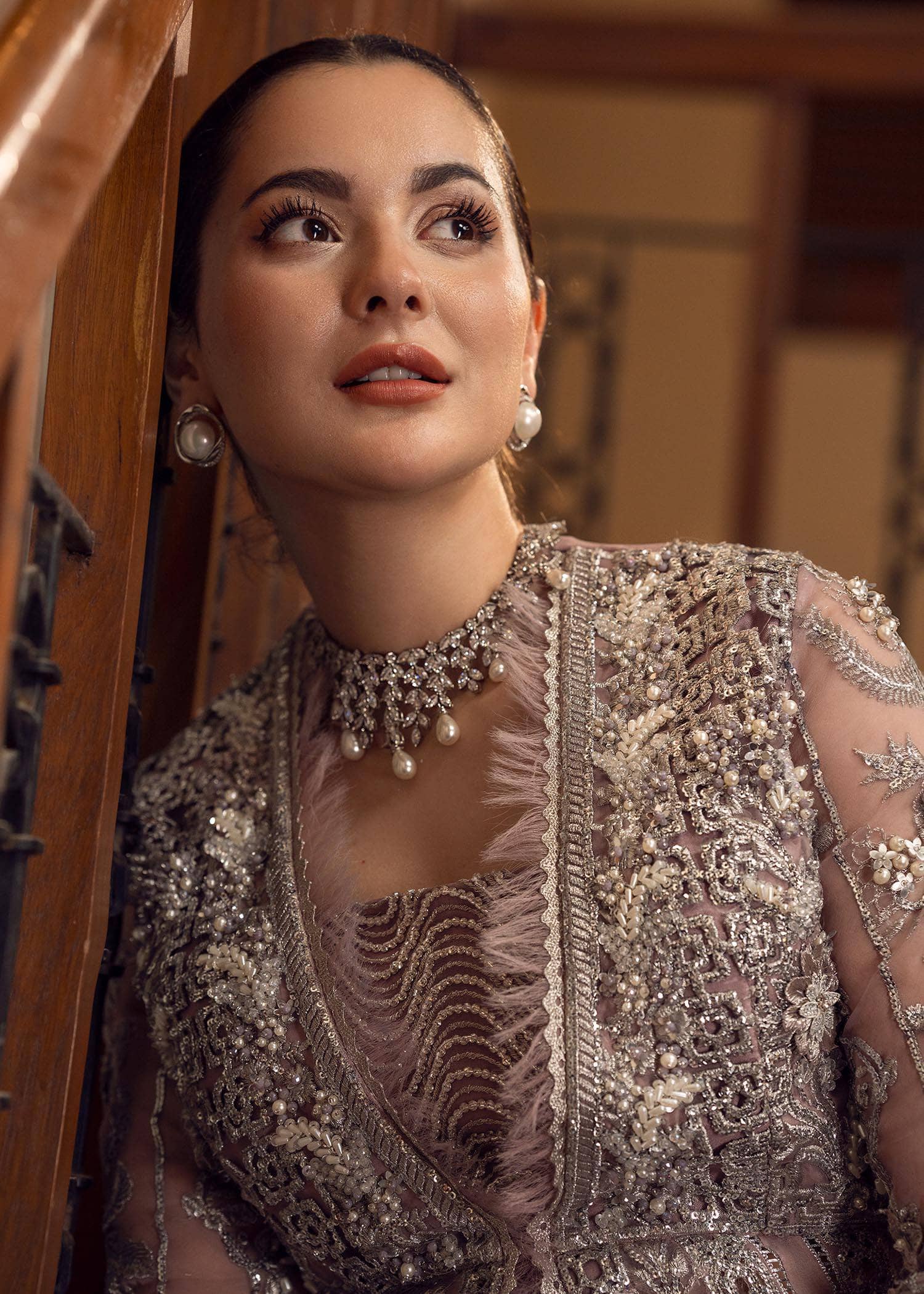 Crimson Wedding Edition/A Cutwork Affair