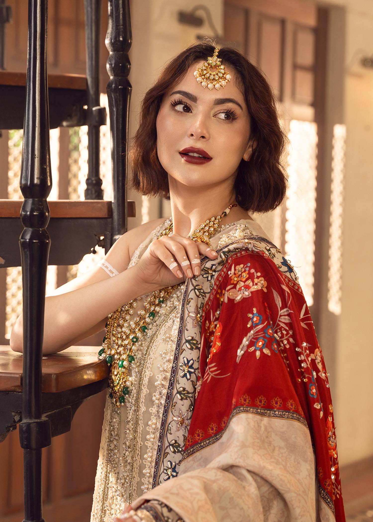 Img_crimson_wedding_edition_awwal_boutique
