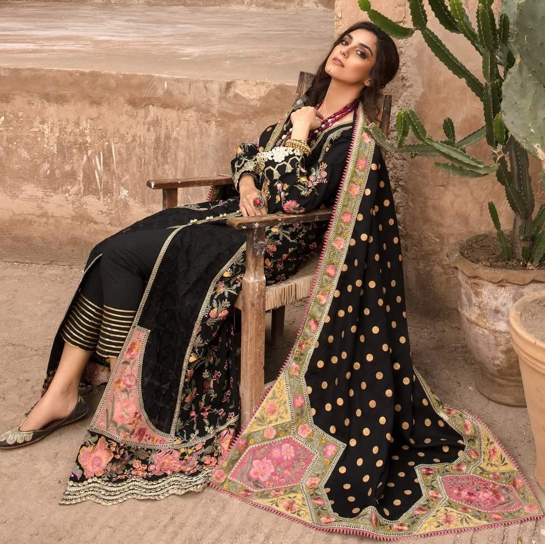 Restocked/Crimson Winter by Saira Shakira/MAST MUSAFIR - EBONY - AWWALBOUTIQUE
