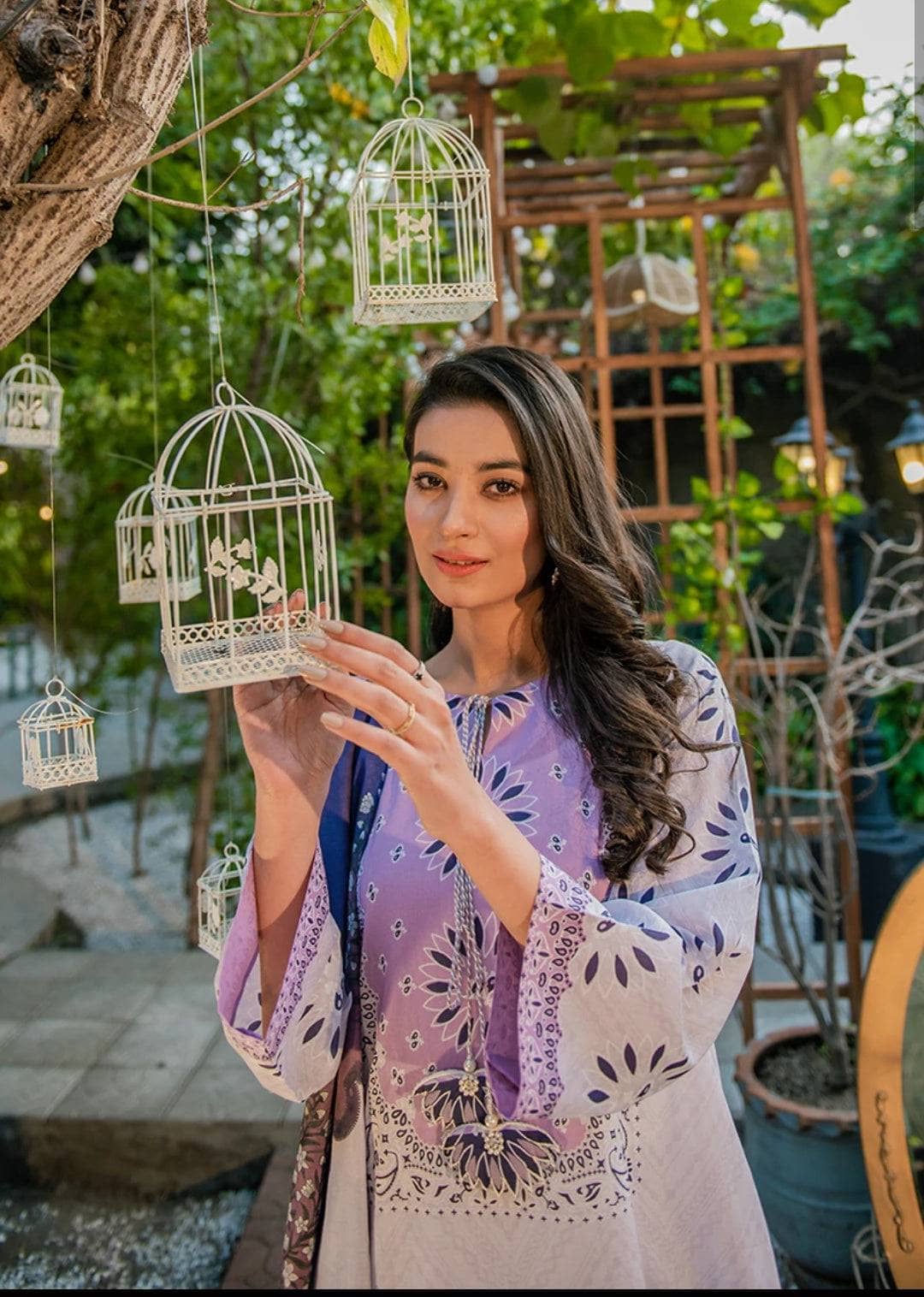 img_cross_stitch_daily_lawn_2022_awwal_boutique