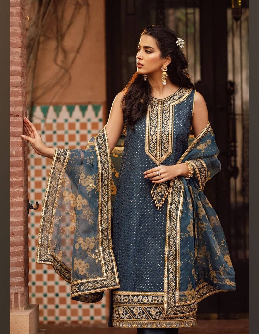 img_cross_stitch_luxury_formals_awwal_boutique