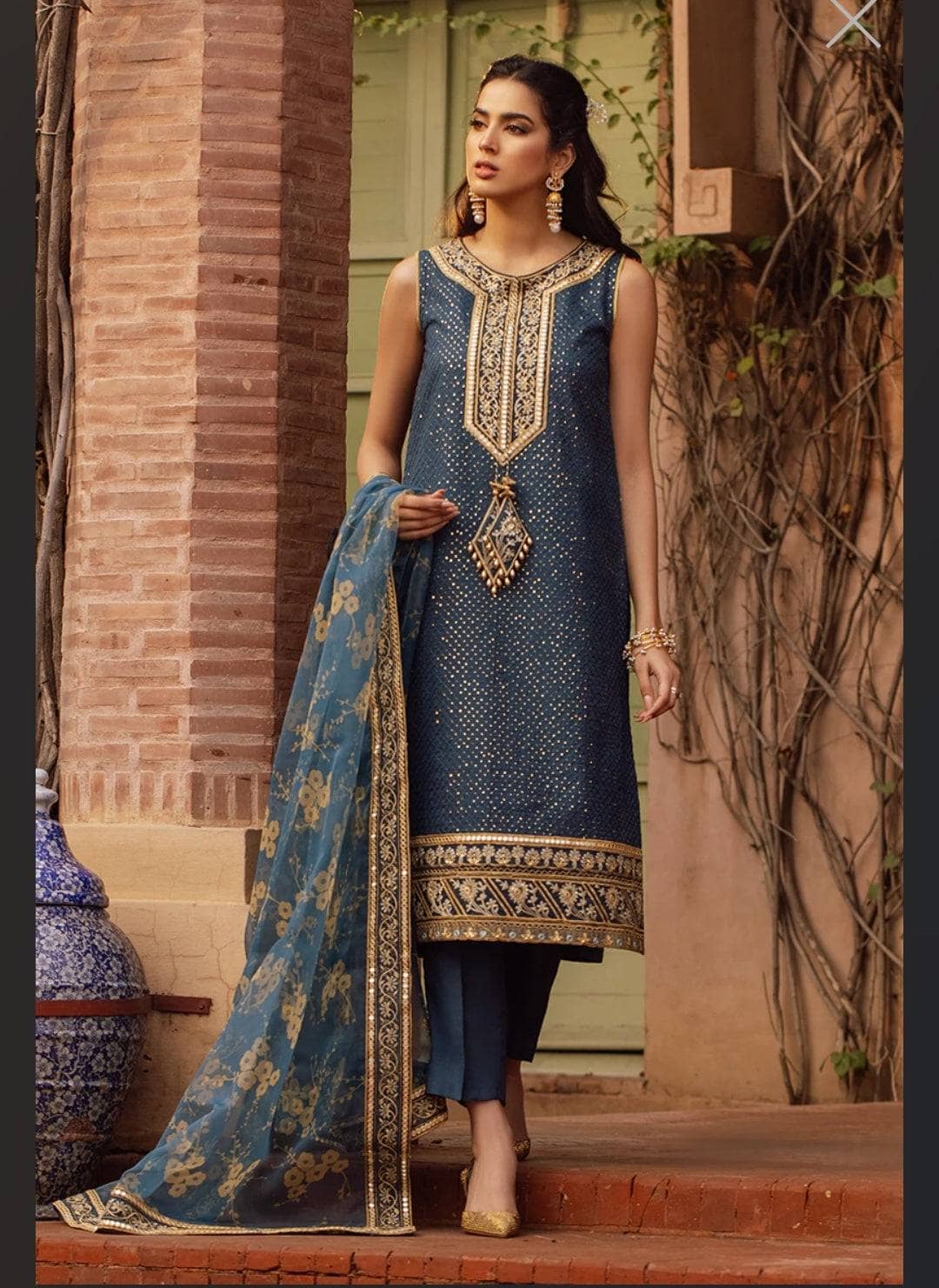 img_cross_stitch_luxury_formals_awwal_boutique