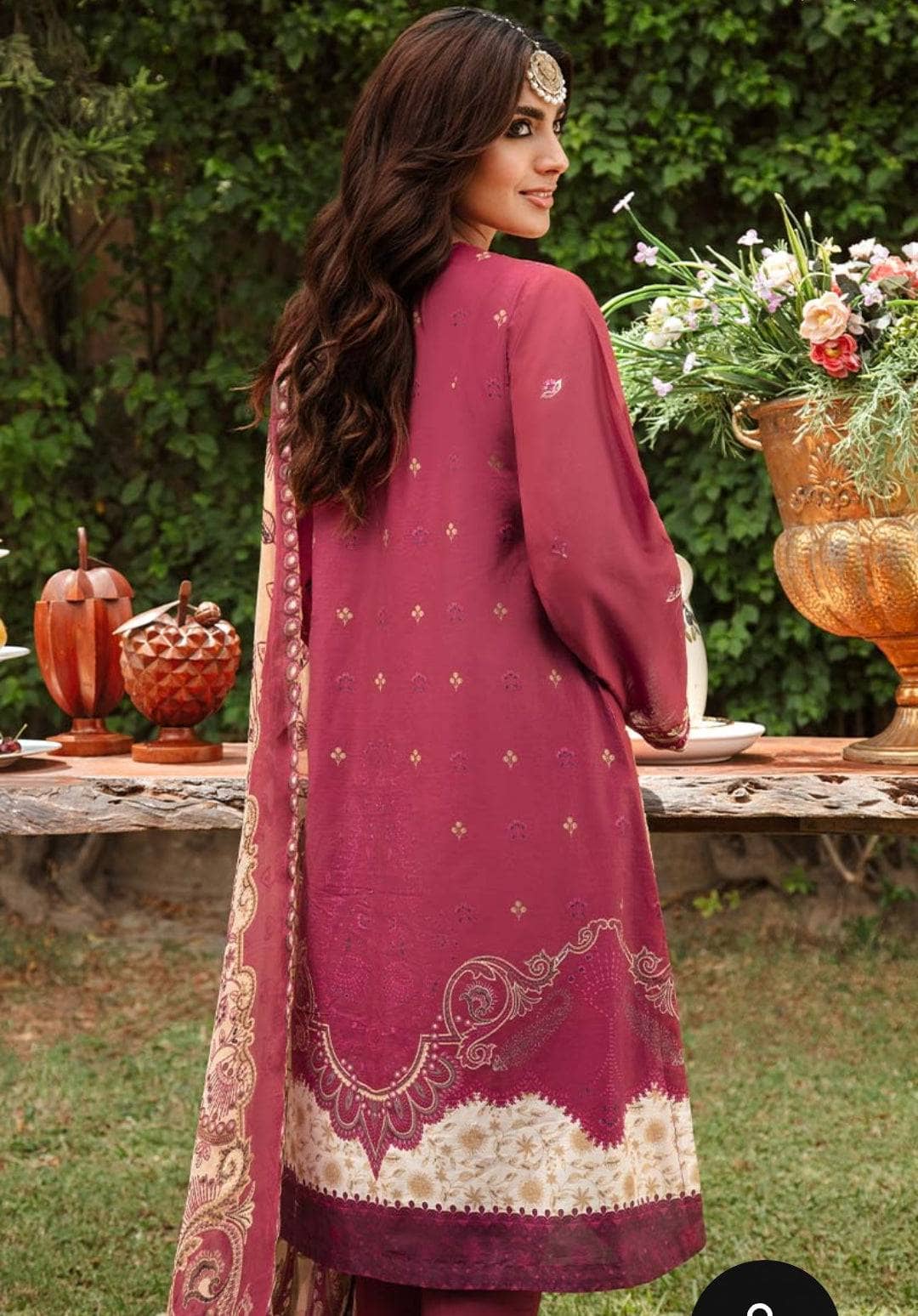 Img_cross_stitch_lawn_22_awwal_boutique