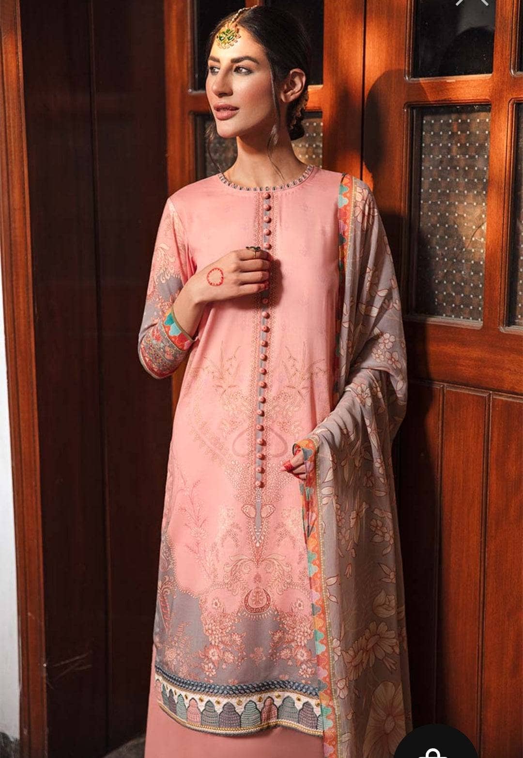img_cross_stitch_eid_lawn_22_awwal_boutique